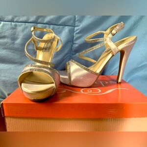 Touch Ups 7.5 “Allie” white satin rhinestone heels